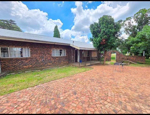 FARM FOR SALE IN NELSONIA